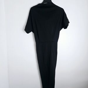Vicky And Lucas Black Short Sleeves Long Dress